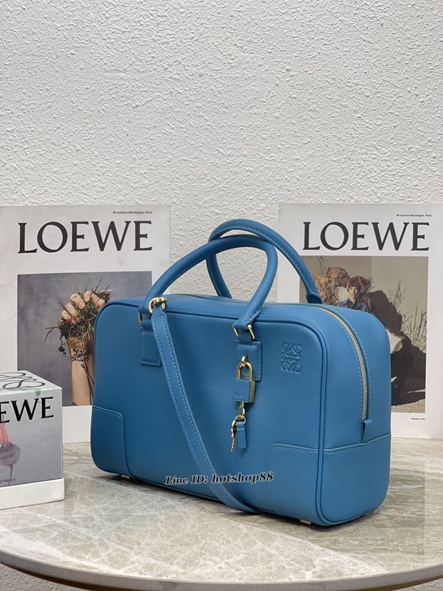 Loewe專櫃2022新款全皮純色手提肩背斜挎女包 羅意威大號Amazono手提包 10521 lyw1435